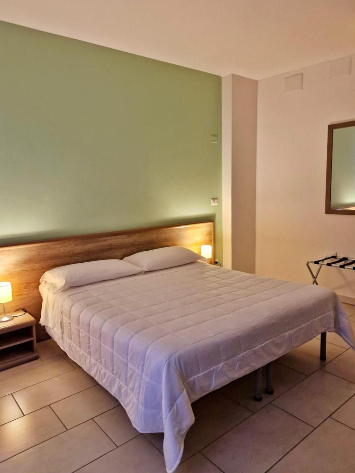 Mansio Residence & Hotel Elmas Buitenkant foto